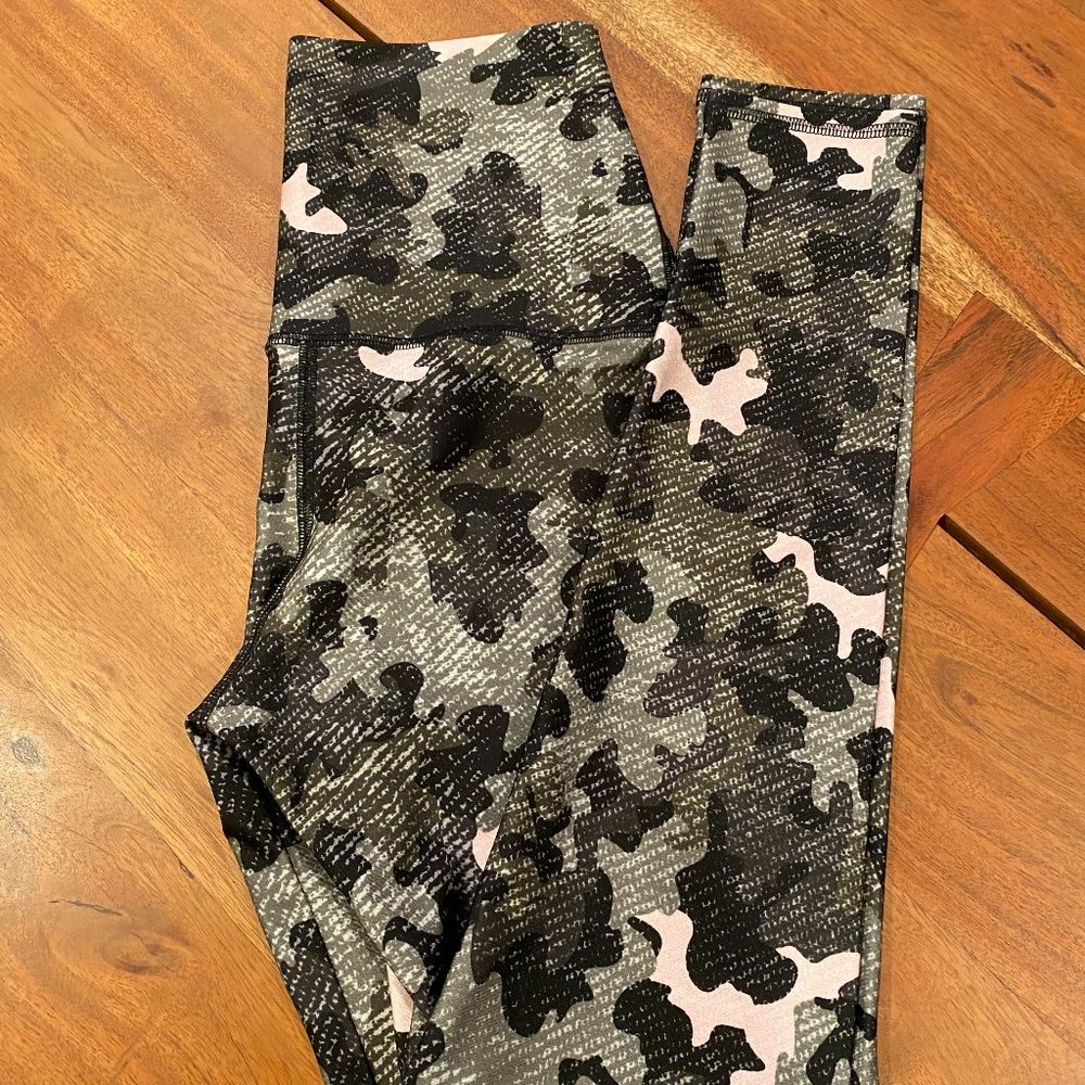 Emily HSU leggings